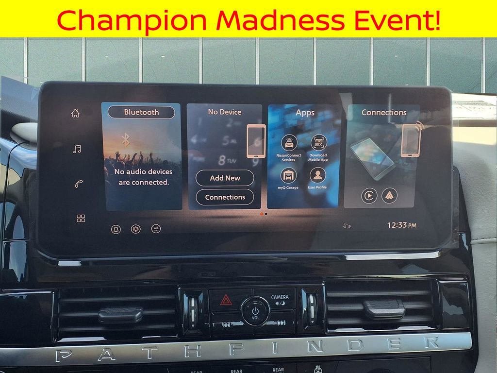 New 2026 Nissan Pathfinder SL image 16