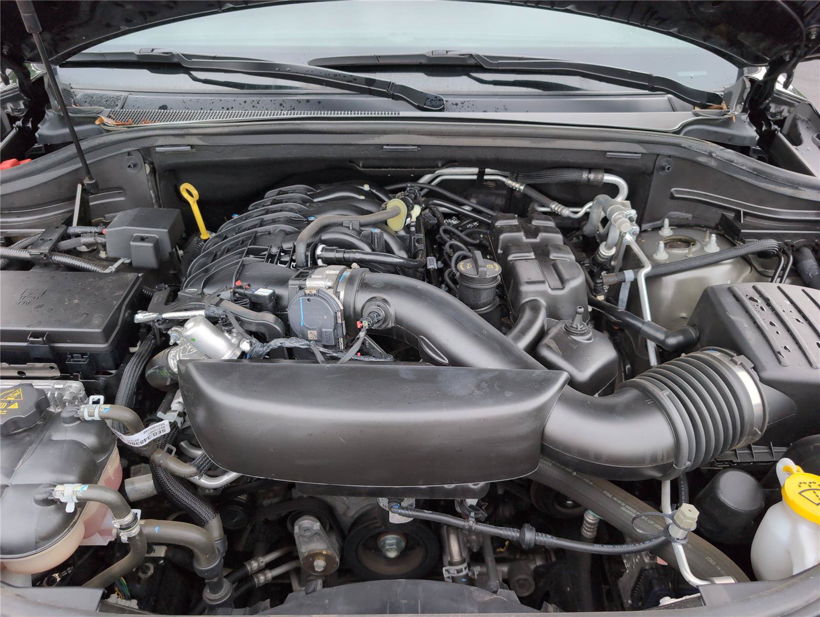 Used 2024 Dodge Durango GT AWD/4WD image 15