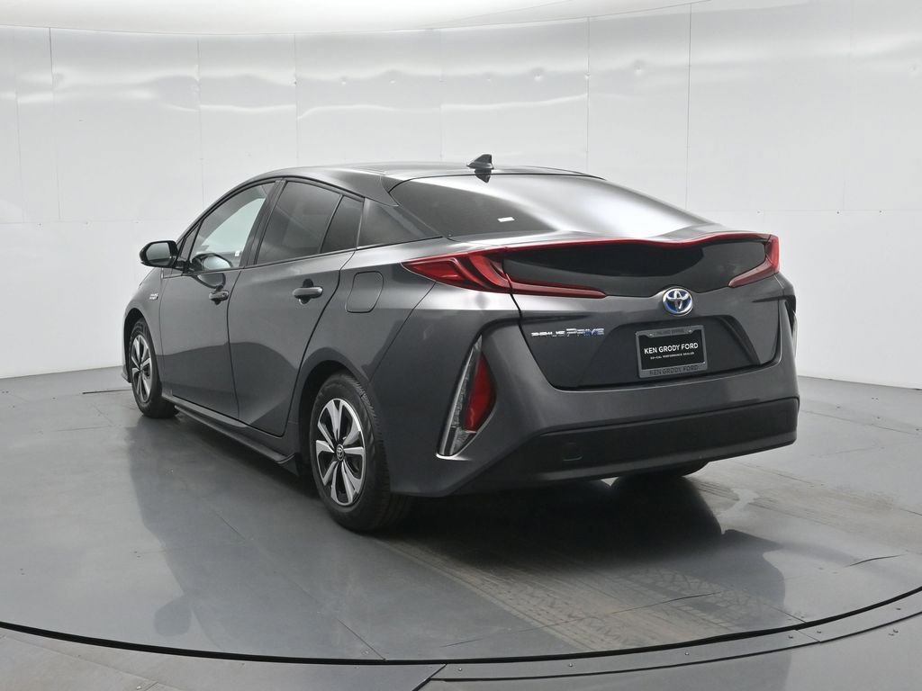 Used 2018 Toyota Prius Prime Plus image 24