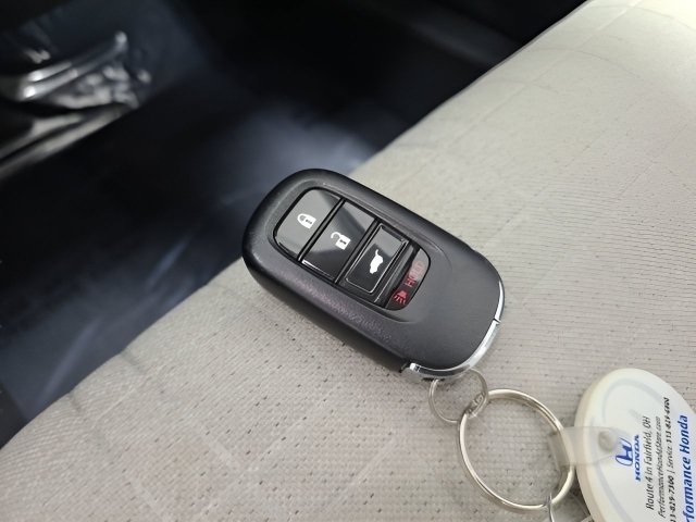 Certified 2024 Honda HR-V LX image 32