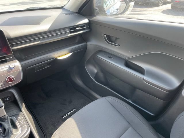 New 2026 Hyundai Kona SE FWD image 18