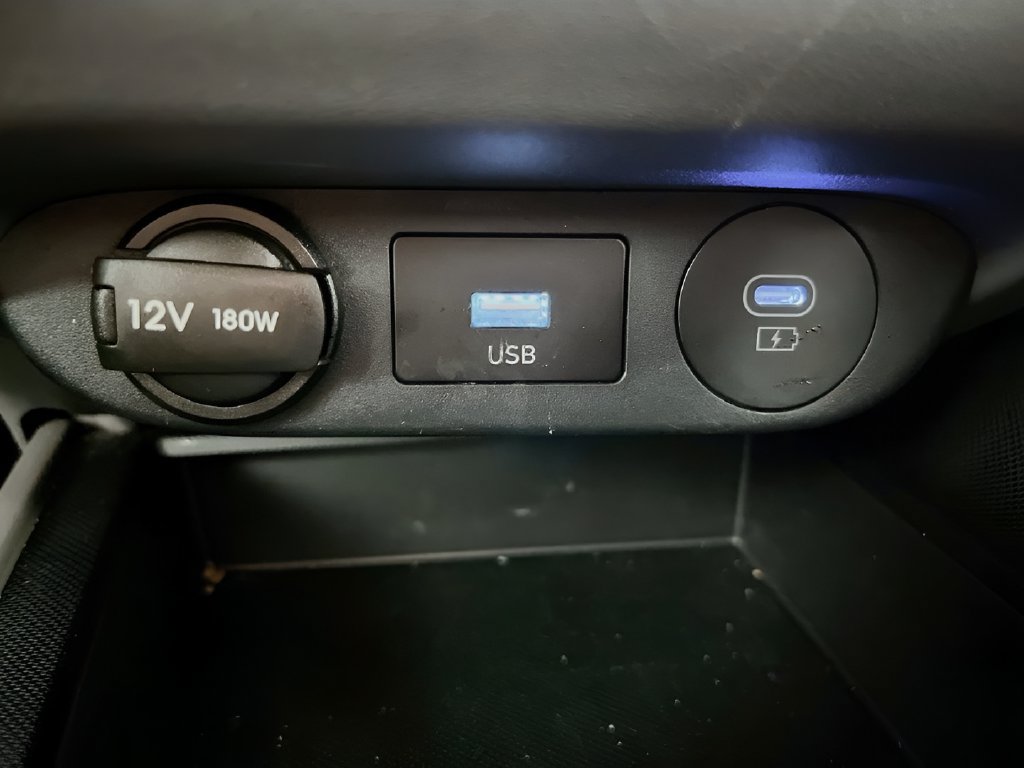 Used 2024 Hyundai Elantra SEL FWD image 20