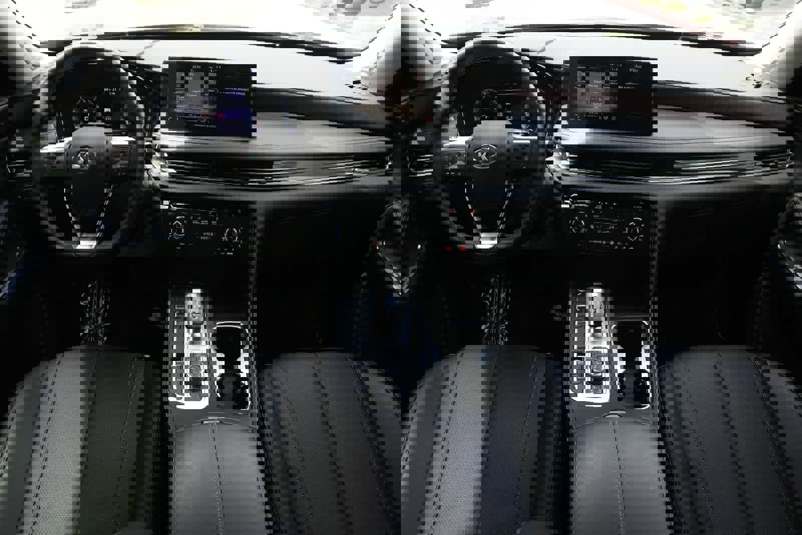 Certified 2025 INFINITI QX60 Sensory image 7