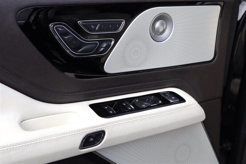 Used 2020 Lincoln Aviator Black Label w/ Dynamic Handling Package image 13