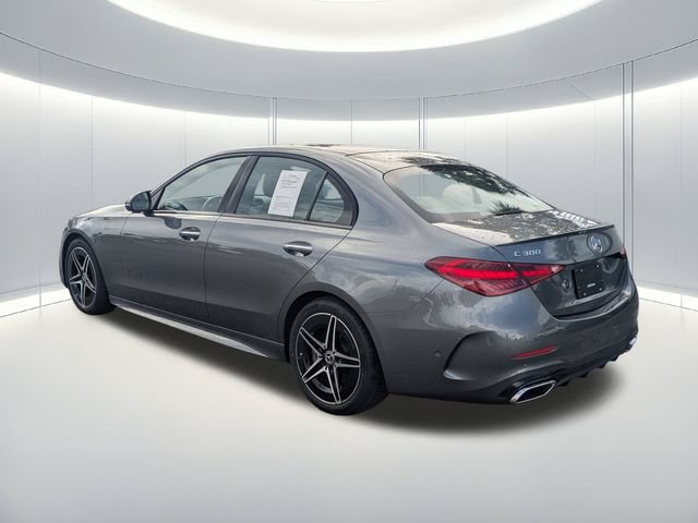 Used 2024 Mercedes-Benz C 300 4MATIC Sedan image 4