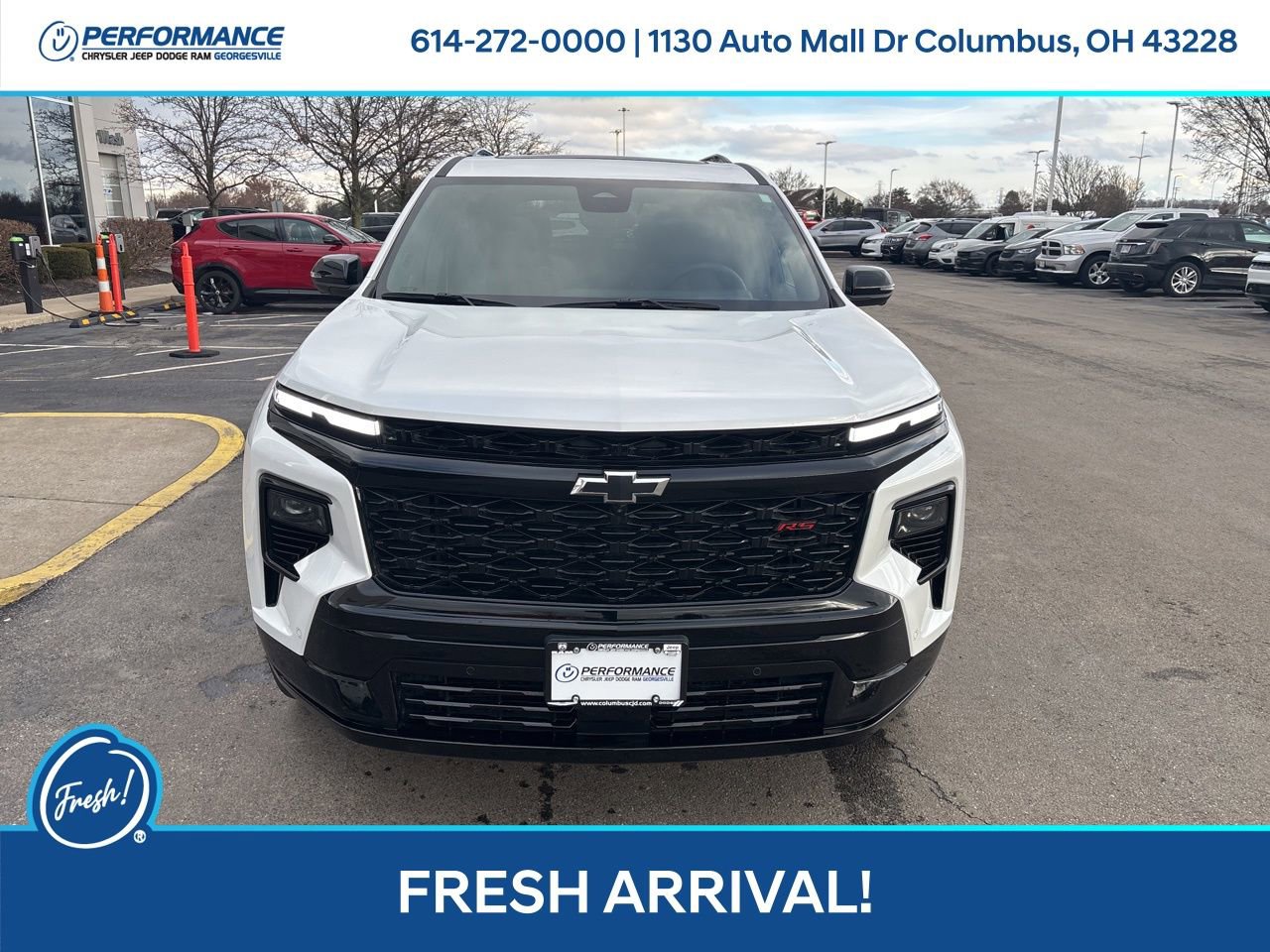 Used 2025 Chevrolet Traverse RS image 9