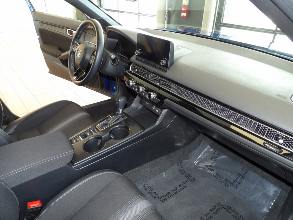 Used 2023 Honda Civic Sport image 13