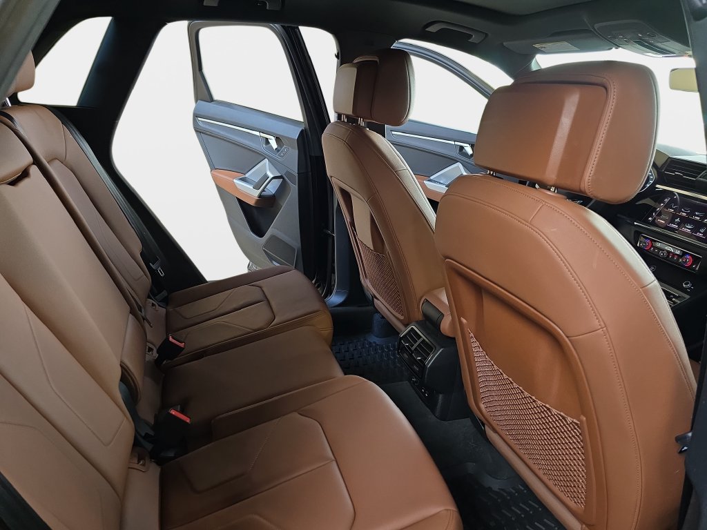 Certified 2024 Audi Q3 2.0T Premium AWD/4WD image 13