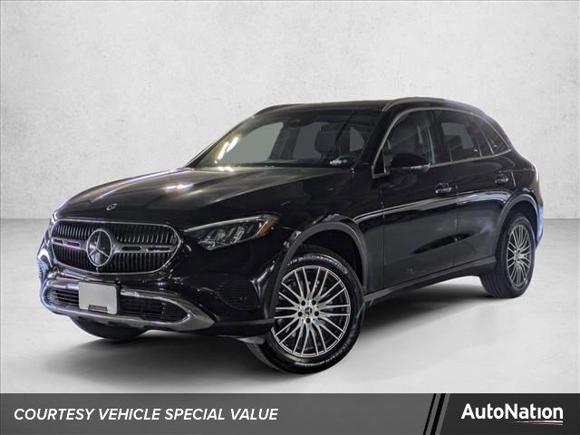 Certified 2025 Mercedes-Benz GLC 300 image 1