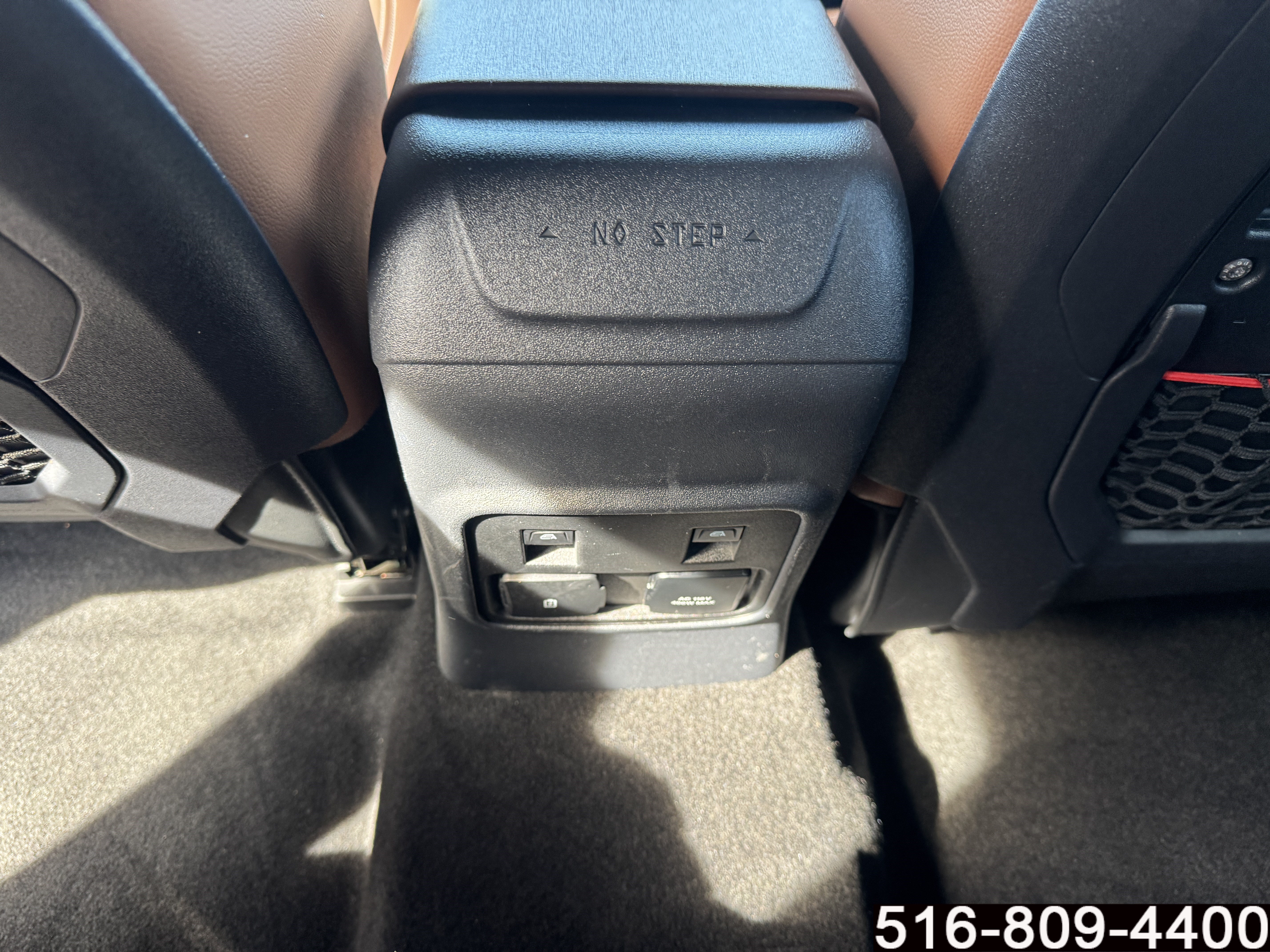 Used 2023 Ford Bronco Heritage Edition AWD/4WD image 17