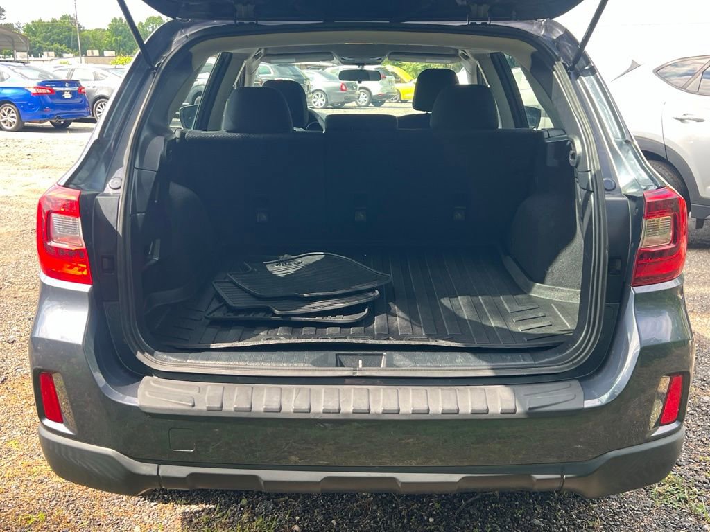 Used 2017 Subaru Outback 2.5i AWD/4WD image 19