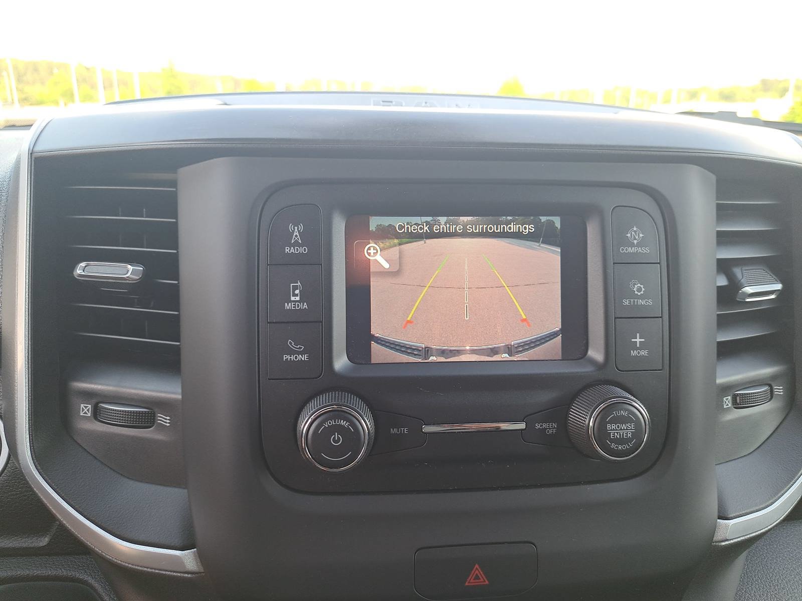 Used 2022 RAM 1500 Big Horn AWD/4WD image 22