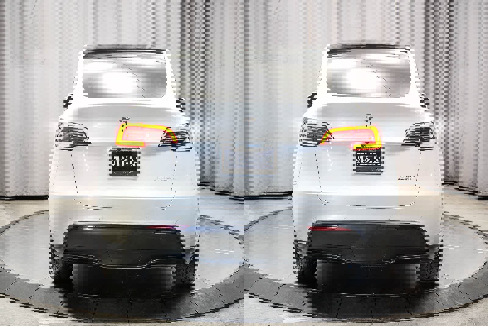 Used 2020 Tesla Model Y Long Range image 5