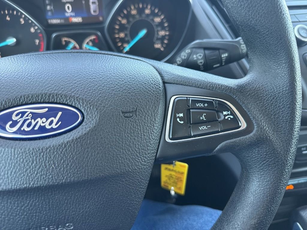 Used 2017 Ford Escape S image 25