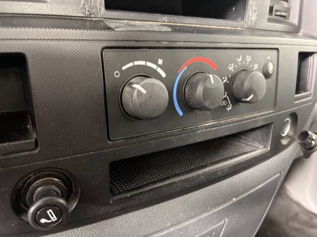 Used 2008 Dodge Ram 1500 Truck ST w/ Popular Equipment Group image 9