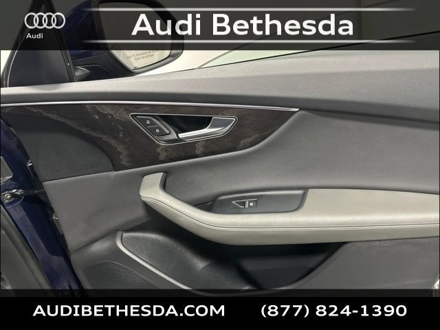 Used 2023 Audi Q8 Premium Plus w/ Premium Plus Package AWD/4WD image 34