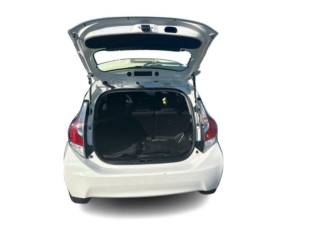 Used 2016 Toyota Prius C Two FWD image 13
