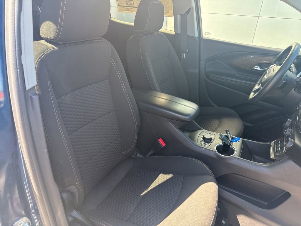 Used 2020 GMC Terrain SLE w/ Driver Convenience Package FWD image 32