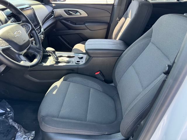 Certified 2023 Chevrolet Traverse LT FWD image 17