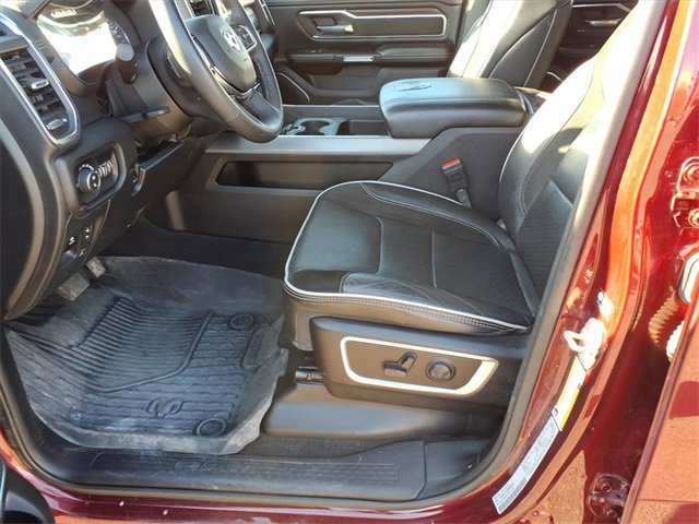 Used 2025 RAM 1500 Laramie w/ Laramie Southwest Edition image 11