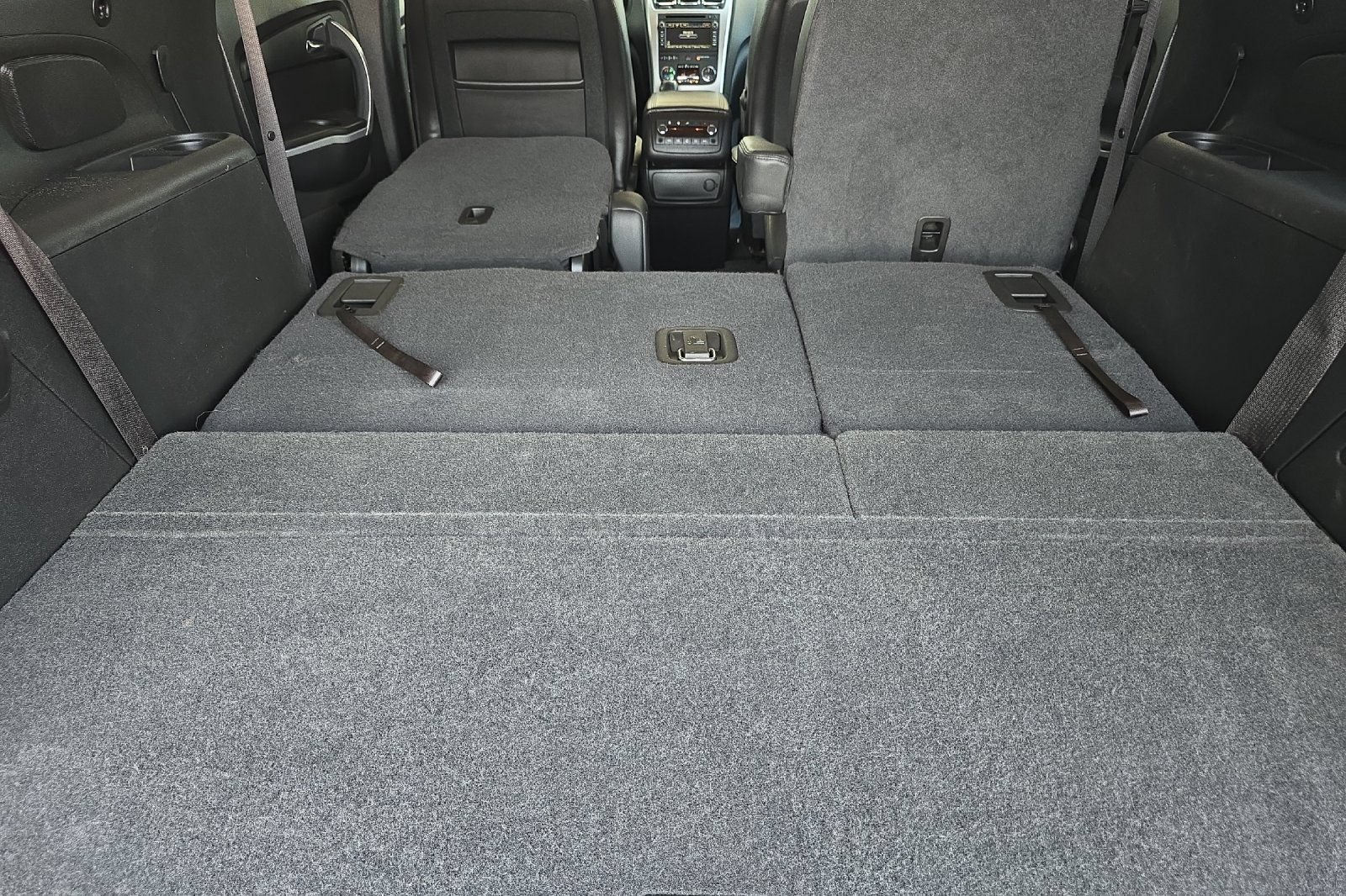Used 2012 GMC Acadia SLT AWD/4WD image 16