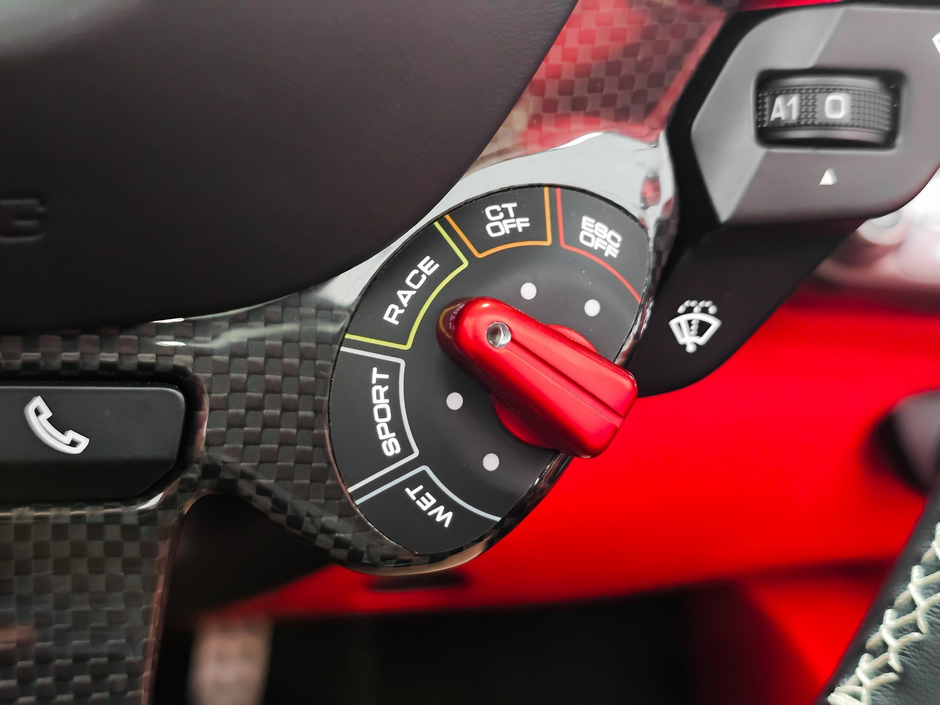 Used 2022 Ferrari 812 GTS image 50