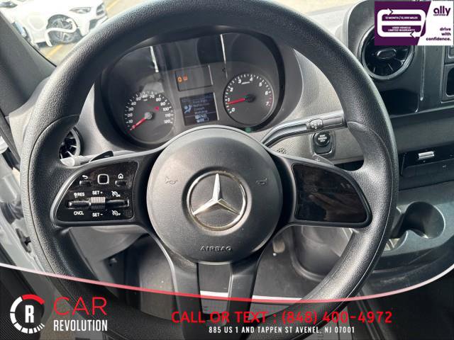 Used 2023 Mercedes-Benz Sprinter 2500 image 15