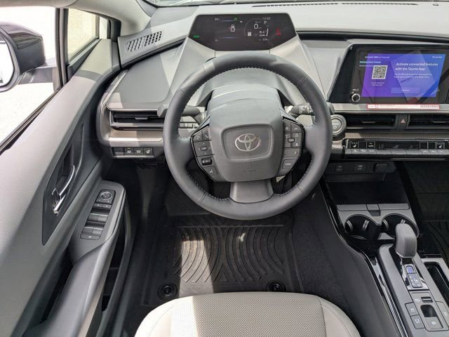 New 2025 Toyota Prius XLE image 31