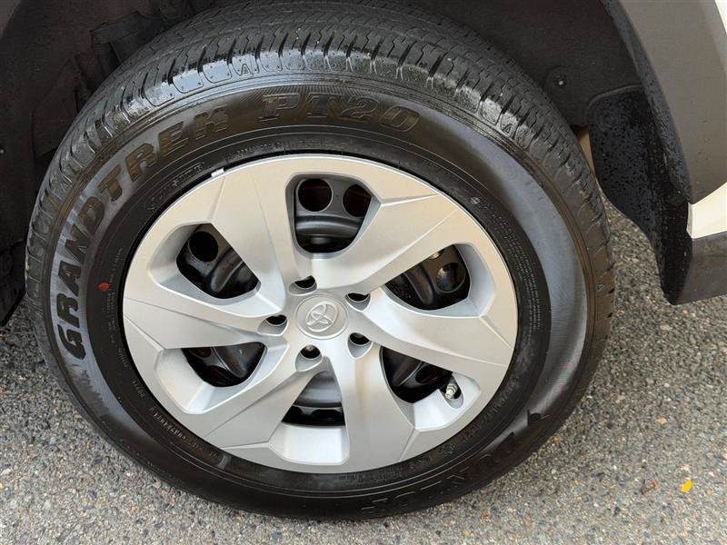 Used 2025 Toyota RAV4 LE FWD image 13