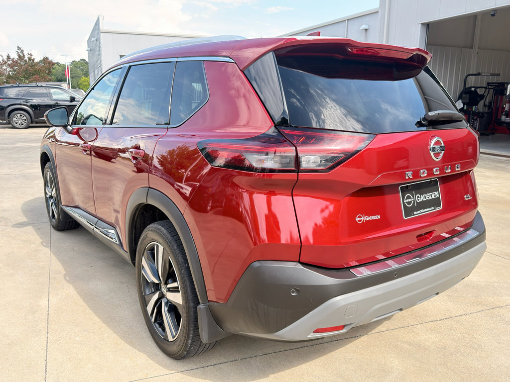 Used 2021 Nissan Rogue SL w/ Premium Package FWD image 5