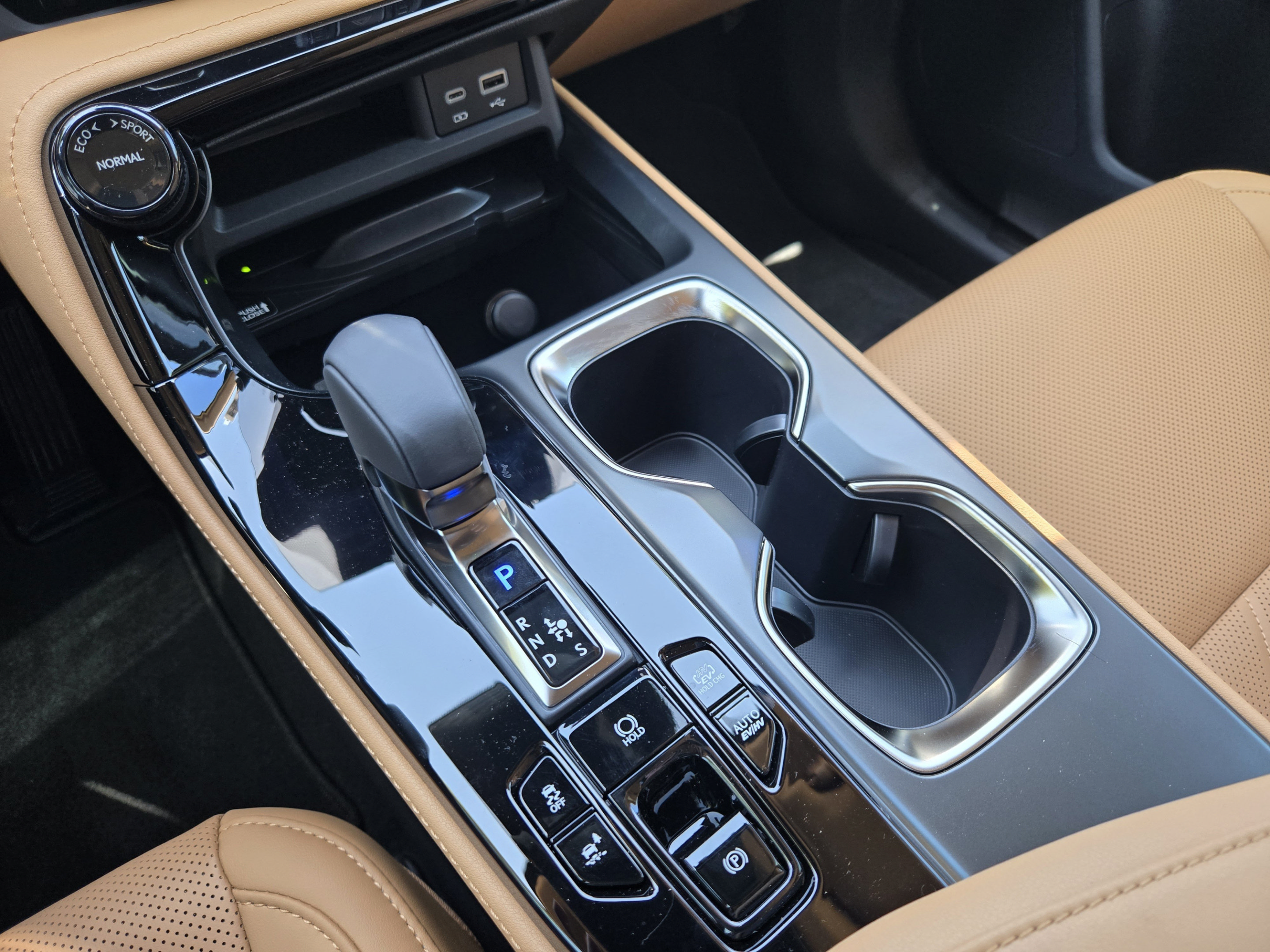 New 2026 Lexus NX 450h+ AWD w/ Accessory Package (Z1) image 10