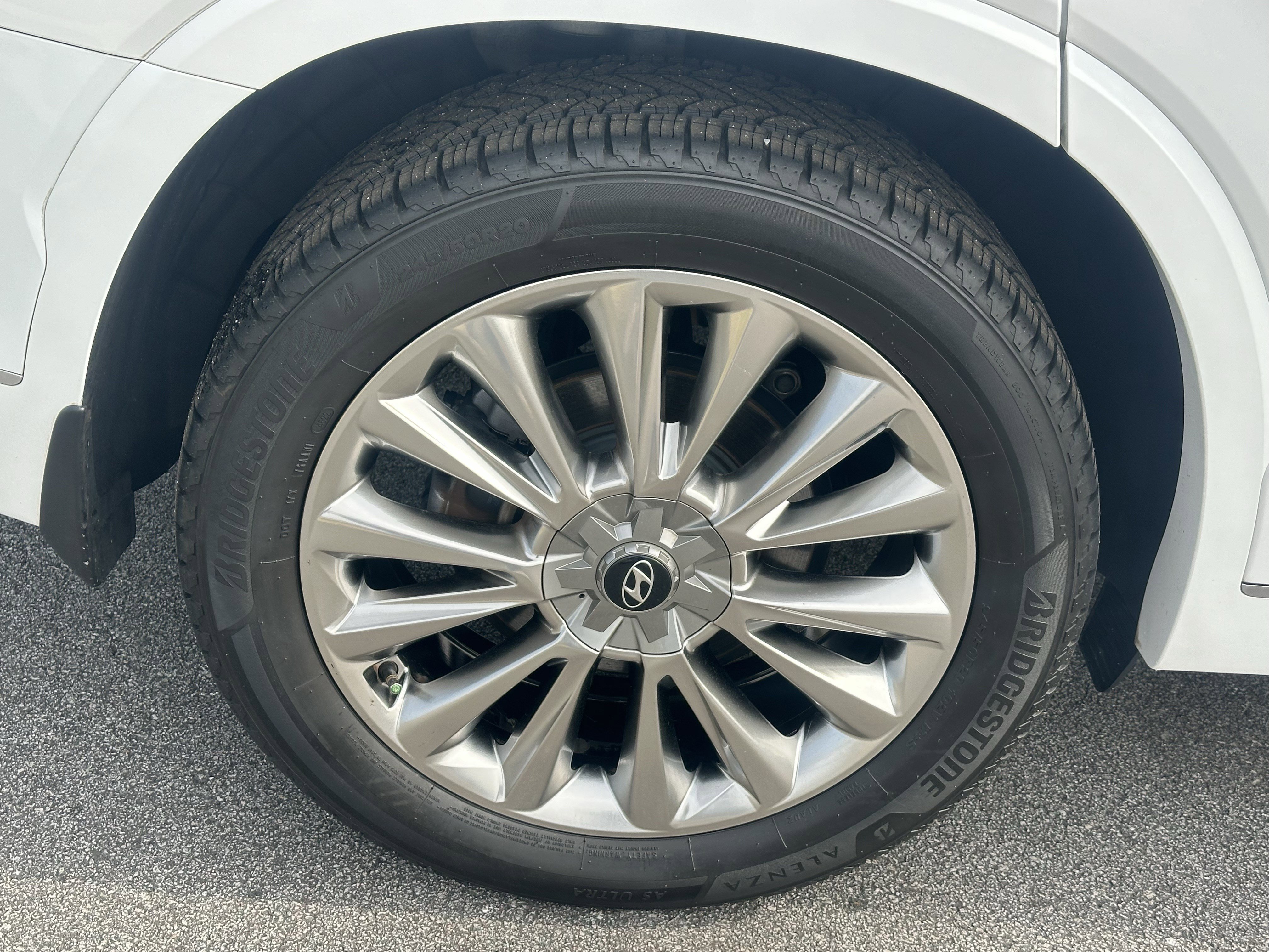 Used 2020 Hyundai Palisade Limited image 19