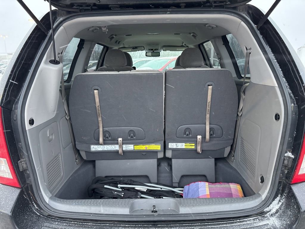 Used 2012 Kia Sedona EX image 9