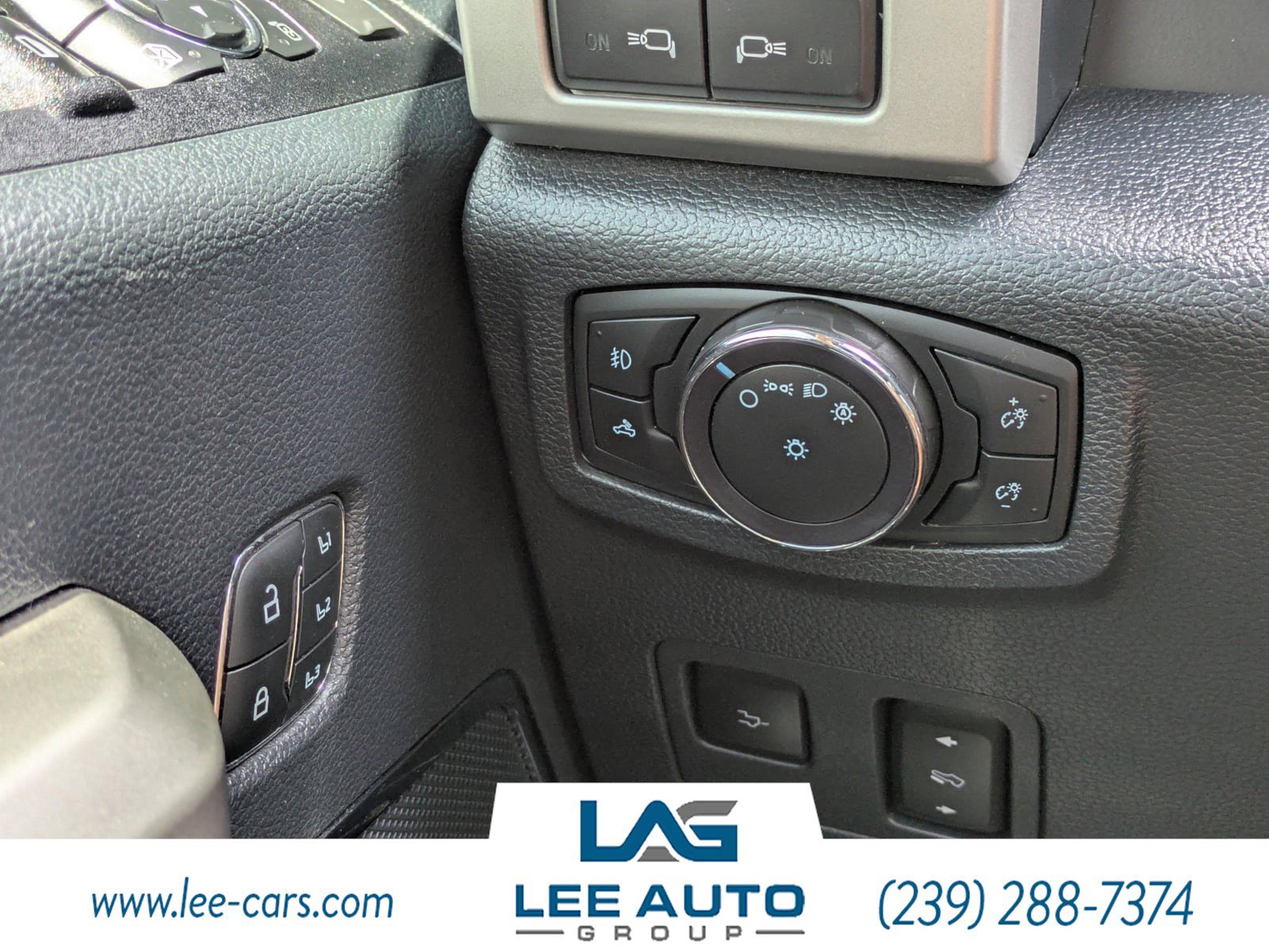 Used 2022 Ford F350 Lariat w/ Lariat Ultimate Package AWD/4WD image 21