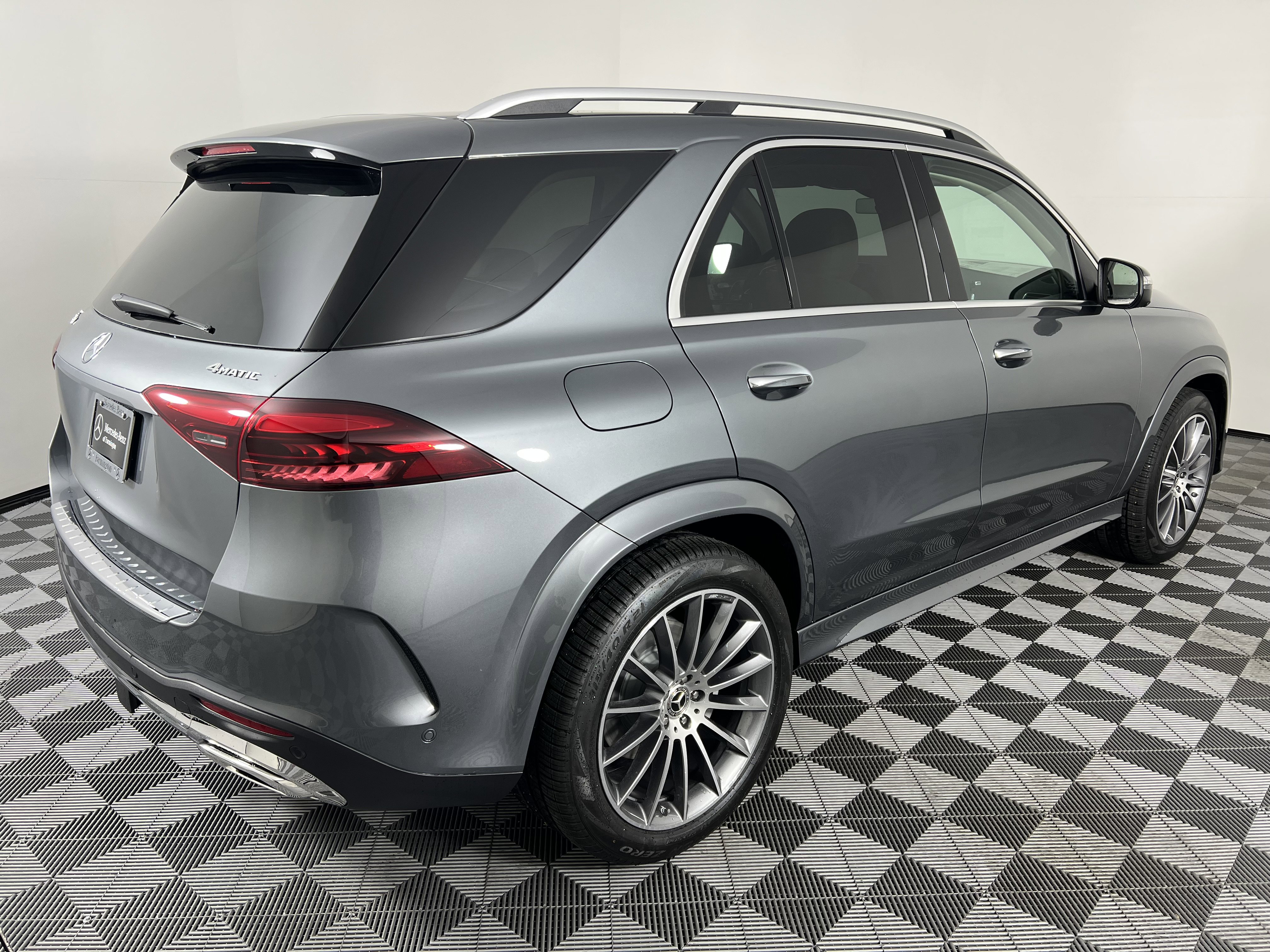 New 2026 Mercedes-Benz GLE 350 4MATIC image 13