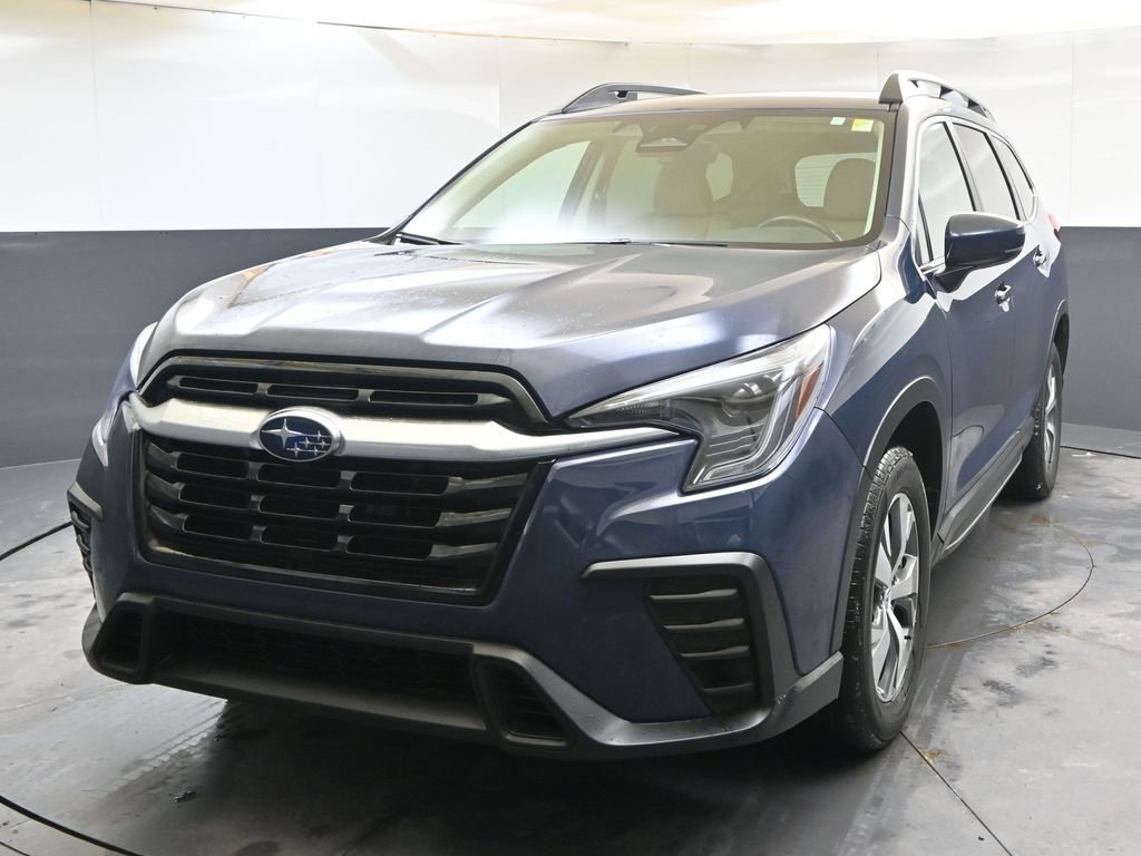 Used 2024 Subaru Ascent Premium w/ Convenience Package image 1