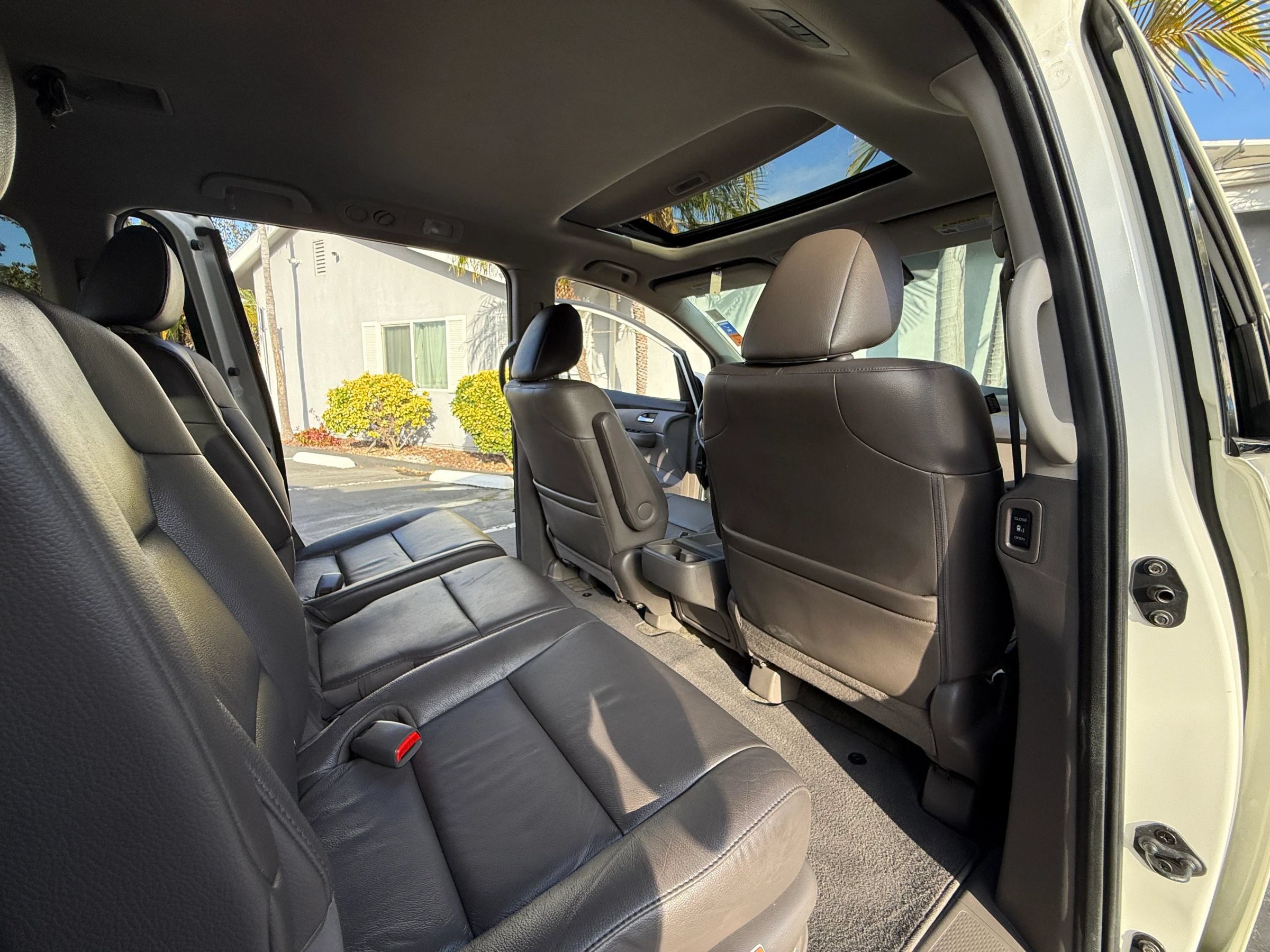 Used 2016 Honda Odyssey EX-L image 32