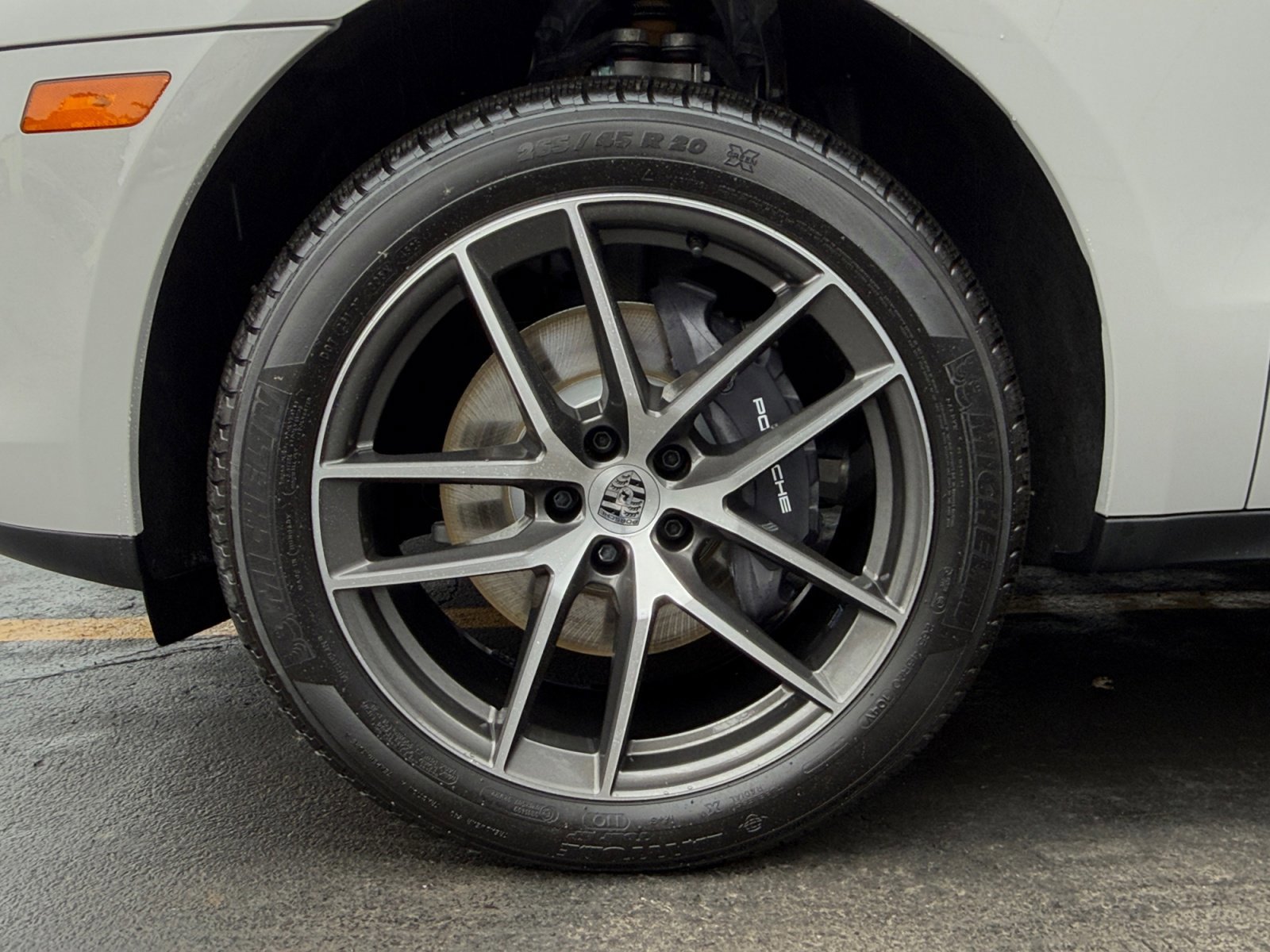 New 2026 Porsche Macan image 11