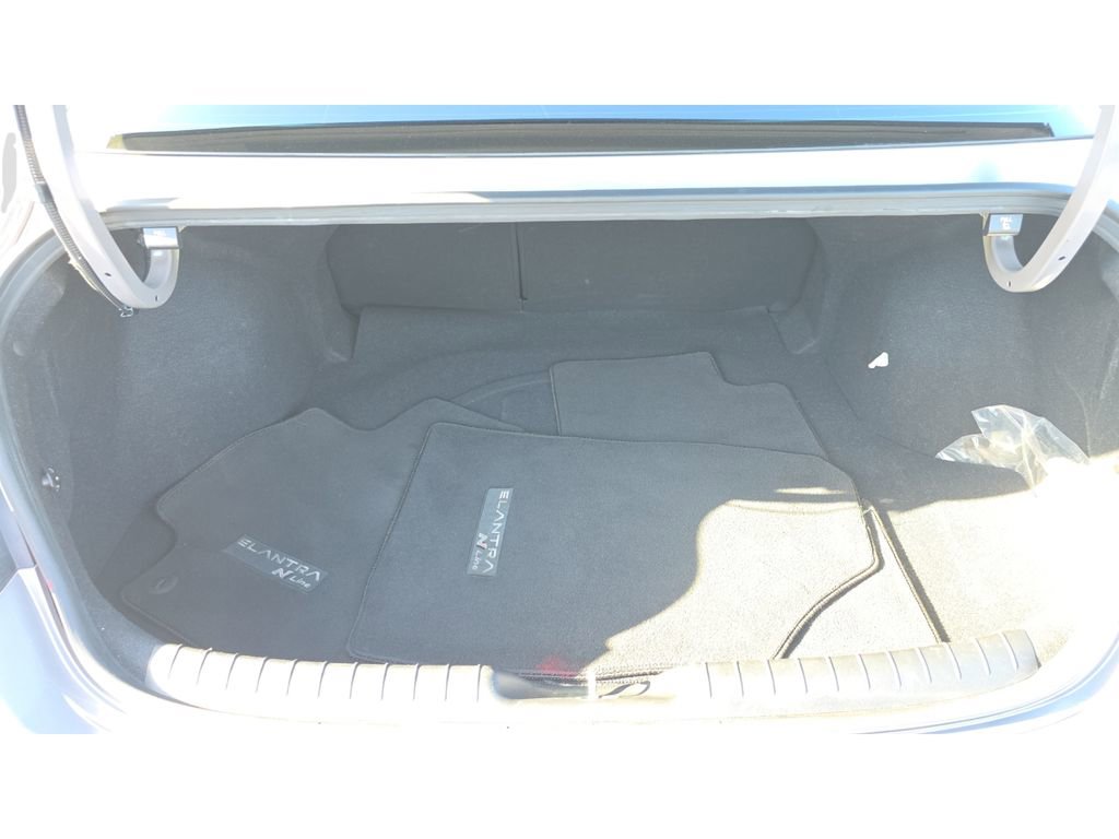 Used 2023 Hyundai Elantra N Line FWD image 9
