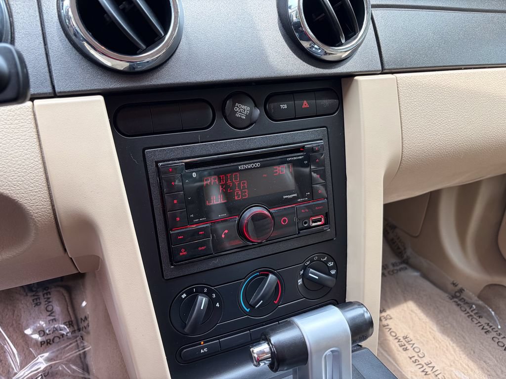 Used 2006 Ford Mustang GT RWD image 26