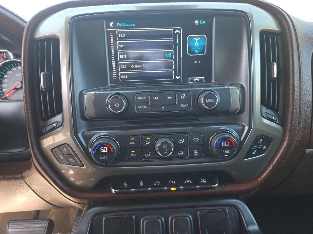 Used 2017 Chevrolet Silverado 1500 High Country w/ High Desert Package image 15