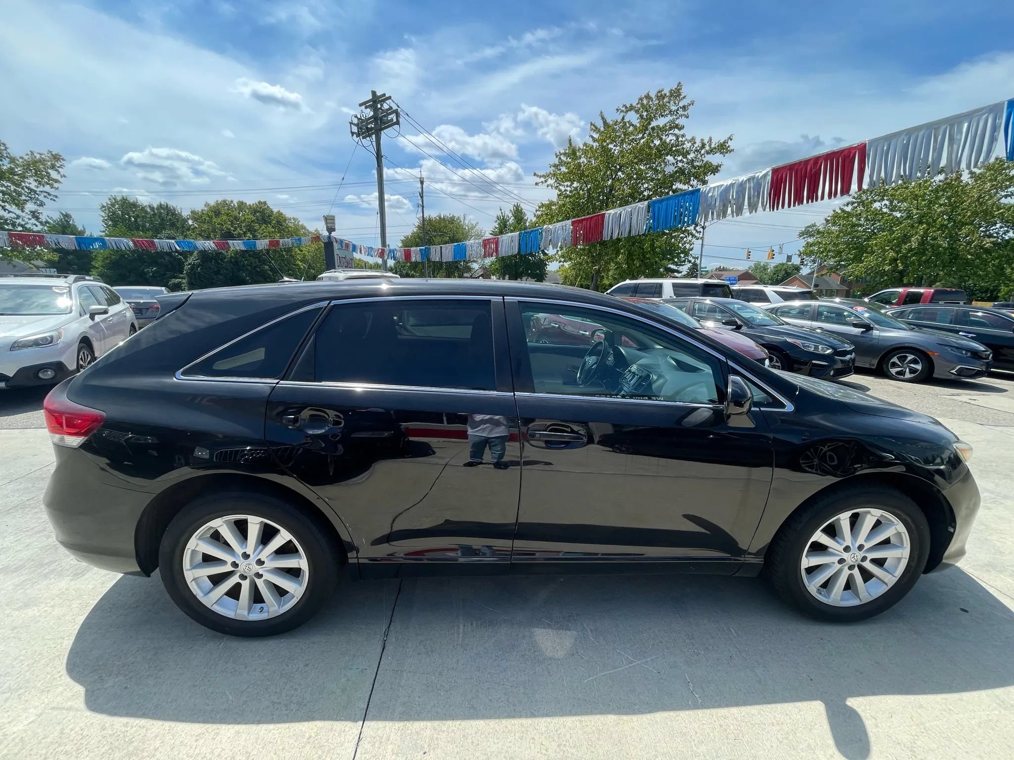 Used 2011 Toyota Venza AWD image 6