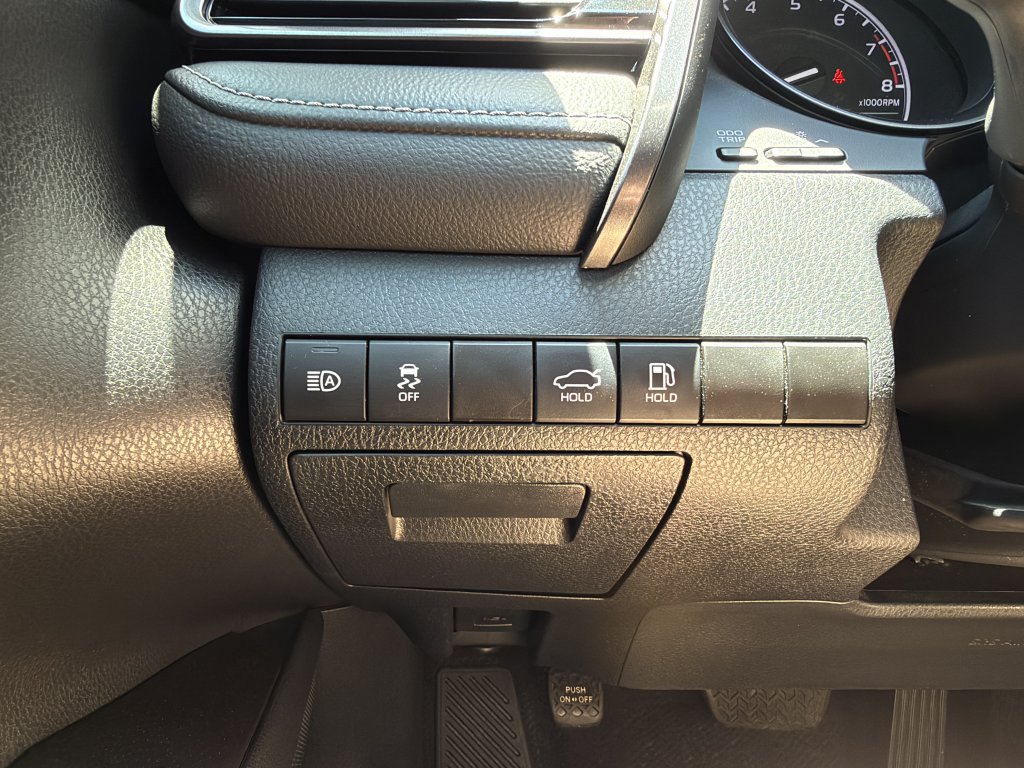 Used 2024 Toyota Camry SE FWD image 25