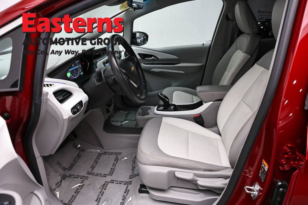 Used 2018 Chevrolet Bolt Premier w/ Driver Confidence II Package FWD image 14