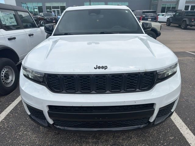 Used 2021 Jeep Grand Cherokee L Laredo AWD/4WD image 2