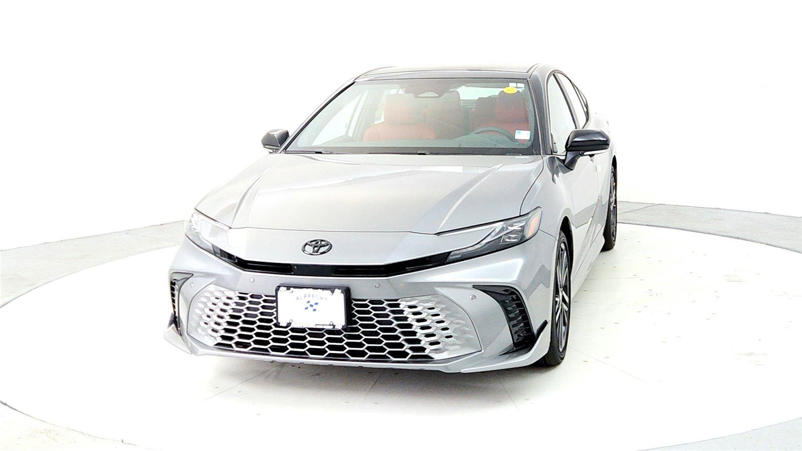 New 2026 Toyota Camry XSE AWD/4WD image 2