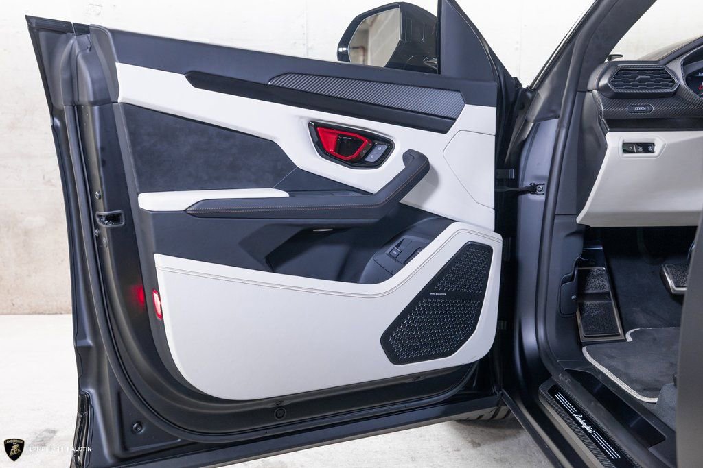 Used 2024 Lamborghini Urus S AWD/4WD image 20