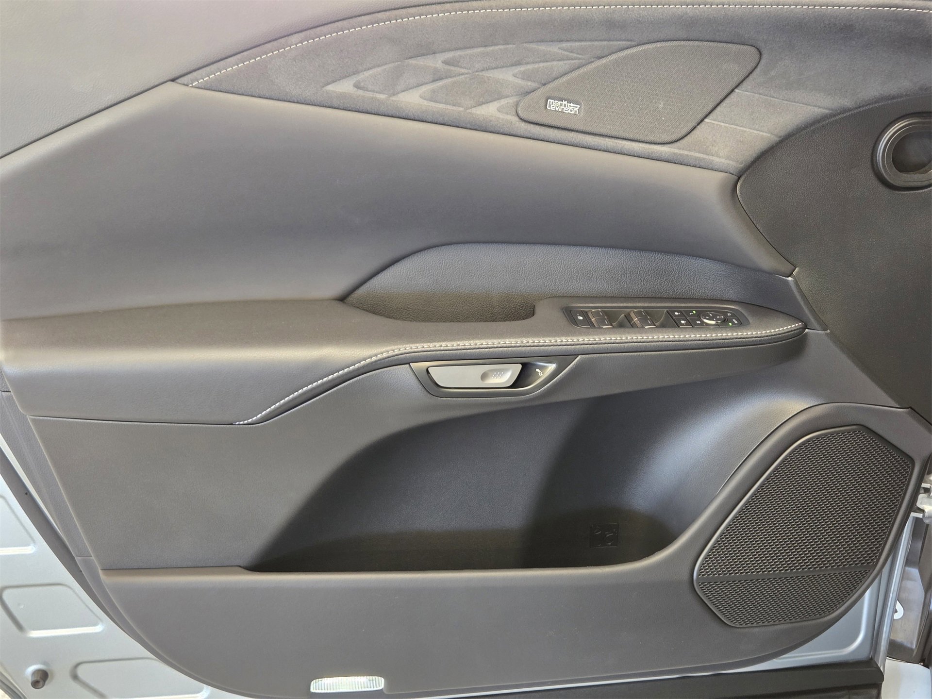 Used 2024 Lexus RX 500h F Sport w/ Convenience Package image 14