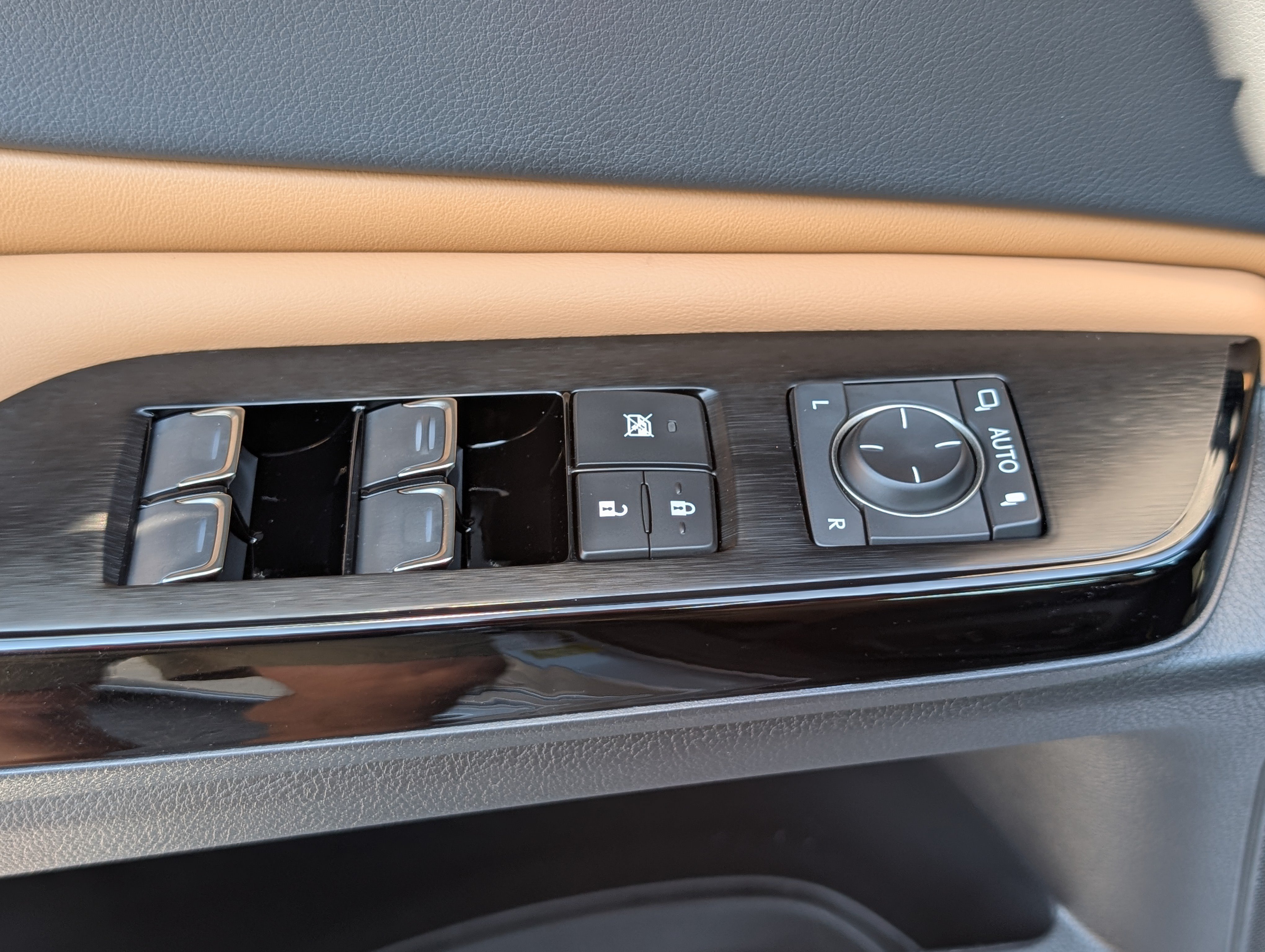 Certified 2024 Lexus ES 350 w/ Premium Package FWD image 20