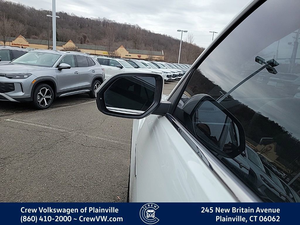 Certified 2022 Volkswagen Atlas Cross Sport SE w/ Panoramic Sunroof Package image 27